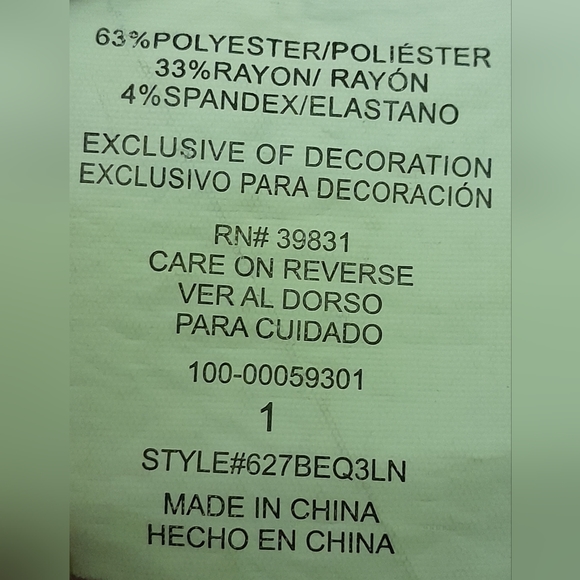 Grey plaid pants with a flare at the bottom - Picture 5 of 6